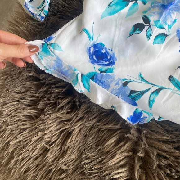 Forever 21 Floral Romper - Picture 6 of 7